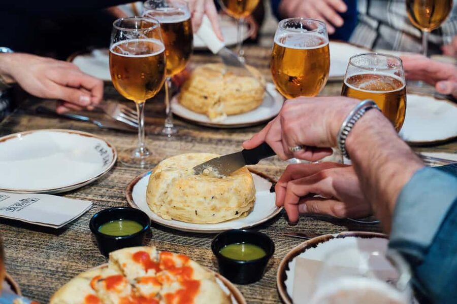 Madrid Guided Food Tour with Tapas and Spanish Wine - Key highlights worth showing up for