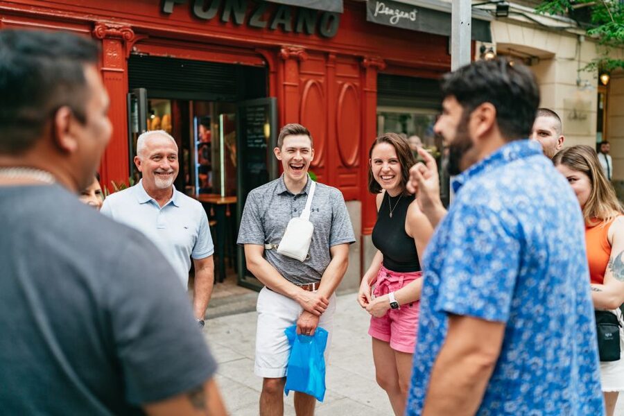 Madrid: Guided Tapas Tour with Tastings and Drinks - Meeting point and pacing: what to know before you set off