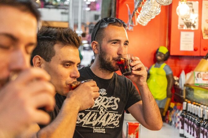 Madrid Historic Centre Food Tour with Authentic Tapas & Wines - Calle Mayor and the historic core: where this tour makes sense