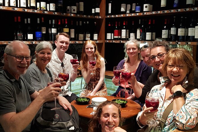 Madrid History Food Tour: Tapas & Drinks Tasting - Stop 1 at Casa de la Carnicería: Jamón Ibérico and Manchego