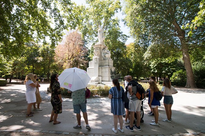 Madrid Royal Palace & Retiro Park Tour with Optional Tapas - English Gardens and Fountains: What You’ll Notice After the Main Rooms