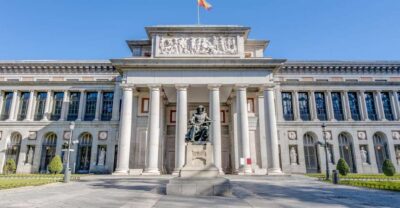Madrid: Small Group of Prado Museum Tour & Optional Tapas - What Happens During the 2-Hour Guided Walk