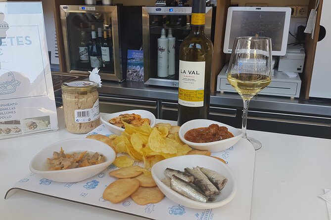 Madrid Small Group Tapas Tour at 4 Venues -Lunch or Dinner - Small Group Feel: Up to 12, and It Changes Everything
