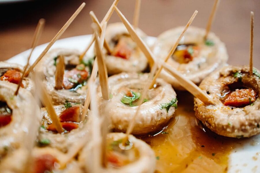 Madrid: Tapas, Taverns & History Tour - Why this Madrid tapas and history tour feels different from a typical food crawl