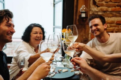 Madrid: Tapas Tour & Authentic Flamenco Experience - The historic center walk and Plaza Mayor: context you can feel