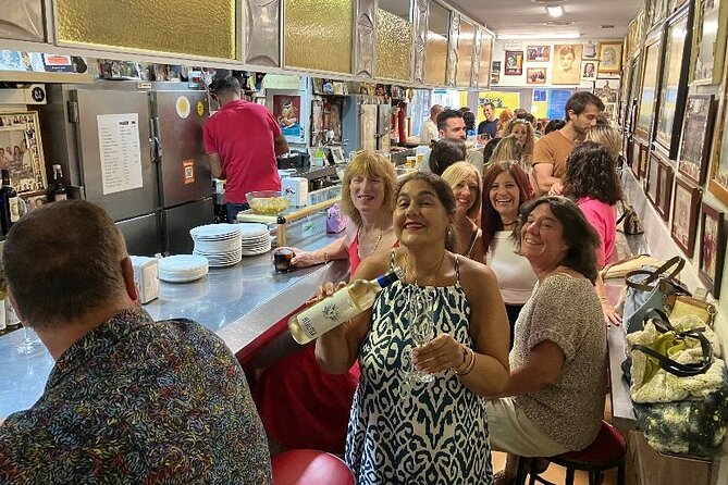 Málaga Center Tapas Tour - Key highlights