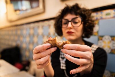 Malaga: Food Tour with Local Guide, Tapas, and Drinks - Drinks Included: Wine, Sangria, Beer, and How to Pace Yourself