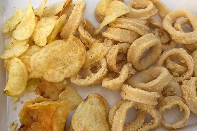 Malaga Market Food Tour: Tapas, Drinks, and Local Flavors - Stop 5: Calle Tomás de Cózar—Locas de Málaga (and dessert rules)