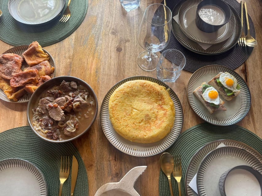 Malaga: The Ultimate Tapas Workshop with Market Visit - Atarazanas Market walk: what you learn before you cook