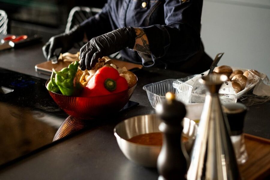 Malaga: The Ultimate Tapas Workshop with Market Visit - The menu you’ll cook and eat (and why it matters)