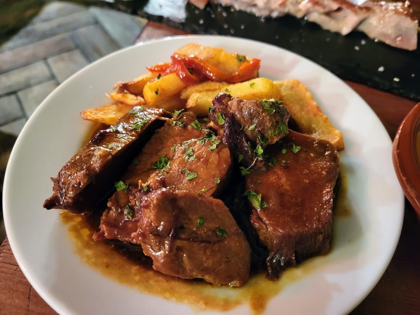 MALAGA: ULTIMATE FLAMENCO & TAPAS TOUR - Sit-Down Tapas Dinner: Malaga Flavors, Traditional Plus Creative Twists