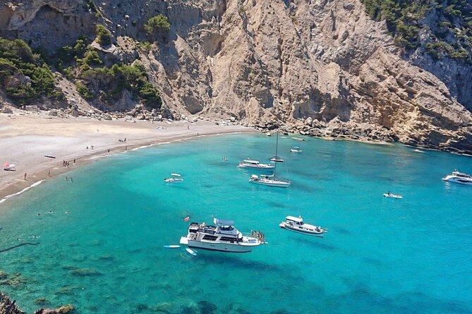 Mallorca Beach & Caves 4hr Boat Trip Drinks, Tapas, SUP & Snorkel - Mallorca Boat Day From Port d’Alcúdia: What You’re Actually Buying