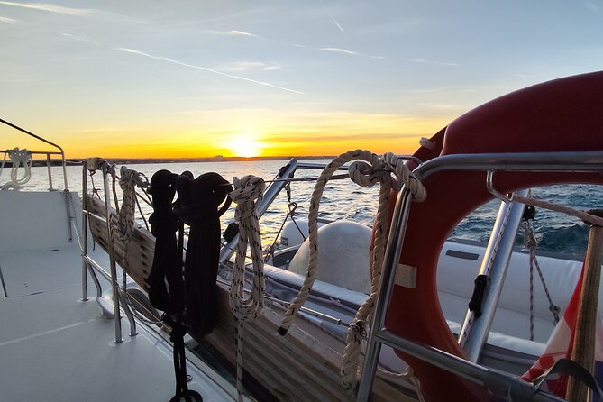 Mallorca Catamaran Tour with Tapas - small group - - Comfort details that make the trip feel smoother