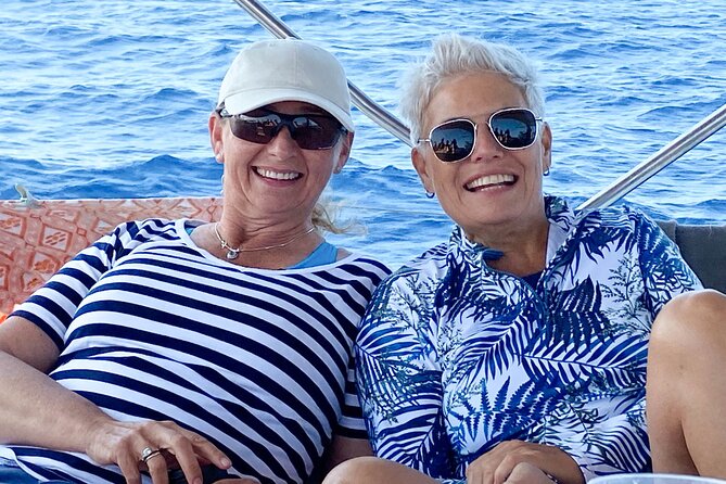 Mallorca Private Half-Day Sailing Experience with Tapas & Drinks - Tapas lunch and drinks on board: what you actually get