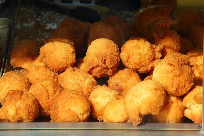 Marbella Food Tour: Tapas, Drinks and Delights with a Local - Stop 1: Do Eat Better and why the first tasting sets the tone