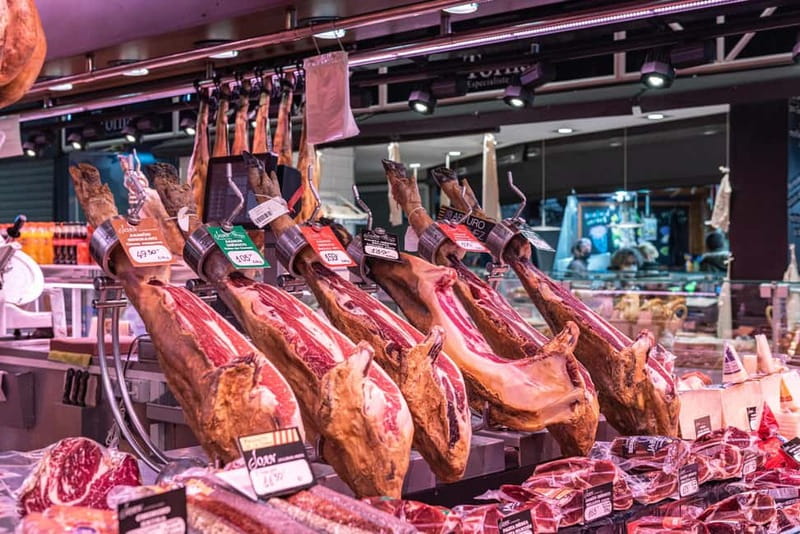 Marbella: Guided Market Tour with Tapas and Wine Pairings - Old Town pacing: a short wrap-up with sightseeing