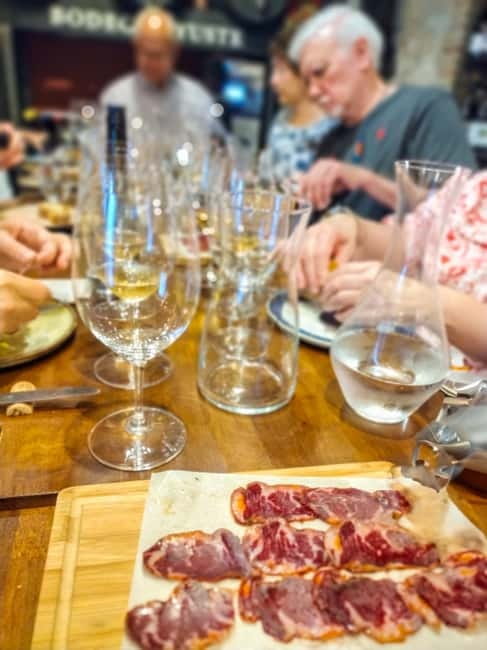 Marbella: Hidden Taverns, Tapas & Wine in the Old Town - How the Guide Turns Plates Into Stories About Faith and History