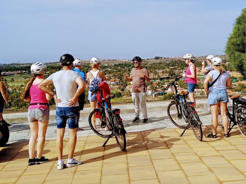 Maspalomas: Southern Coast E-Bike Tour Option Tapas Tasting - E-bikes, helmets, and group size: the comfort math