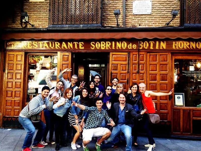Mysteries & Tapas Tour in Madrid + Pub Crawl - Puerta del Sol is the smart starting line