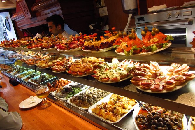 Night Tapas Walking Tour in Barcelona Modernist Area with Small Group and Dinner - Walking at night in Barcelona: practical tips that keep it fun