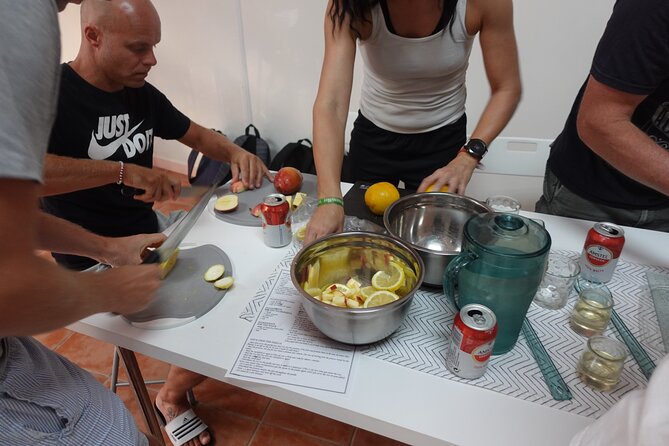 Paella & Sangria Class with Tapas and Market Visit - Mercado Central d’Alacant: shop like a local chef, not a tourist