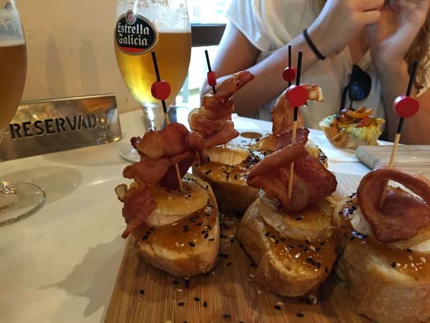 Palma: Culinary Tapas Tour of the Old Town - Almudaina Palace, La Lonja, and the Consolat de Mar: power in walking distance
