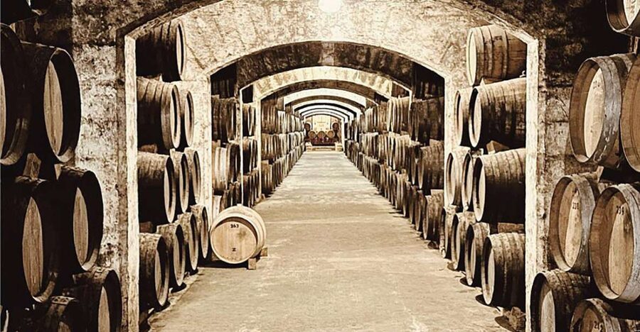 Palma: Distillery Tour with 6 Spirits and Tapas Tasting - The guided walk through underground cellars and solera aging since 1851