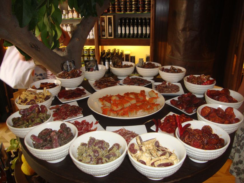 Palma Tour with Wine and Tapas Tasting - Tapas tasting sequence: ham, cheese, and pairings that make sense