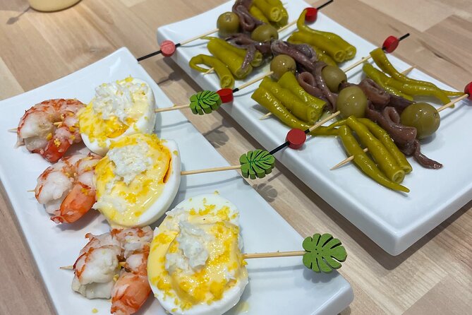 Pintxos and Tapas Cooking Class in Bilbao - Cooking school location: close to the Guggenheim, easy to fit in