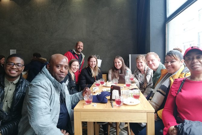 Porto Tapas and Vinho Verde Tour - Porto Tapas and Vinho Verde: what this tour is really about