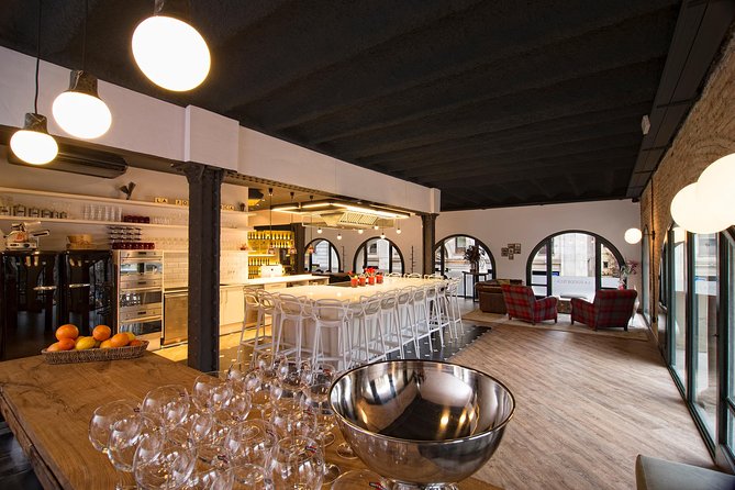Premium Cooking Class in Designer Loft: Paella & Spanish Tapas - Key things that make this class worth your time