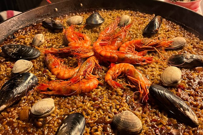 Premium Cooking Class in Designer Loft: Paella & Spanish Tapas - Hands-on Spanish tapas and paella: where the chef’s technique really matters
