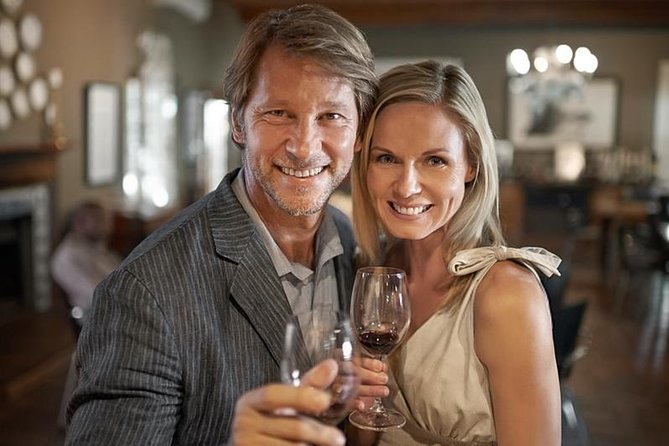 PREMIUM TAPAS TOUR: Tapas, Paella and Winery - Guides set the mood: the Paola and Maria factor