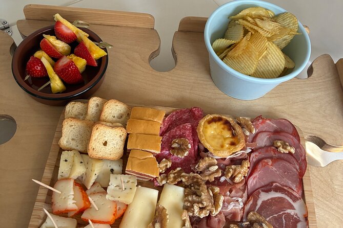 Private 6 Bridges Cruise with Tapas and Port Wine - Gaia Pier, Freixo Marina return, and another big bridge: Arrábida