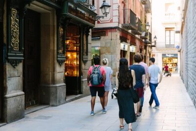 Private Barcelona Night Tapas Tour with Flamenco Show - Starting at Pl. de Sant Jaume: Where the Night Begins in Ciutat Vella