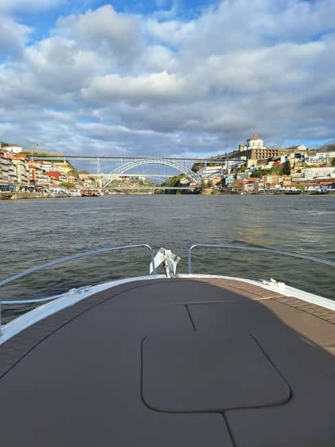 Private Boat Tour in Porto with Portuguese Tapas Option - The Six Bridges of Porto: How to Get the Best Photos Without Losing the Calm
