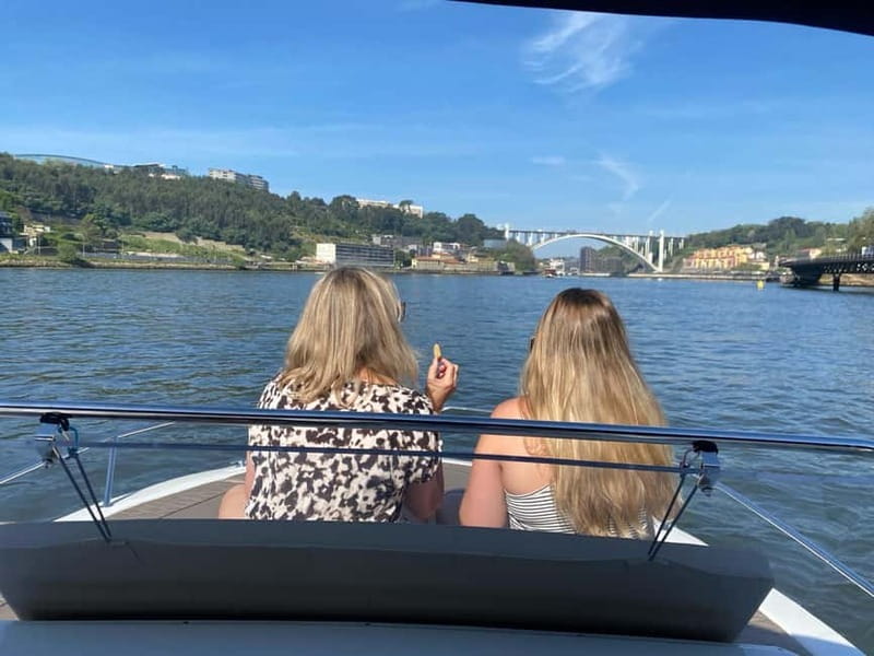 Private Boat Tour in Porto with Portuguese Tapas Option - Your Hosts on the Water: Susana and Sergio’s Local Touch