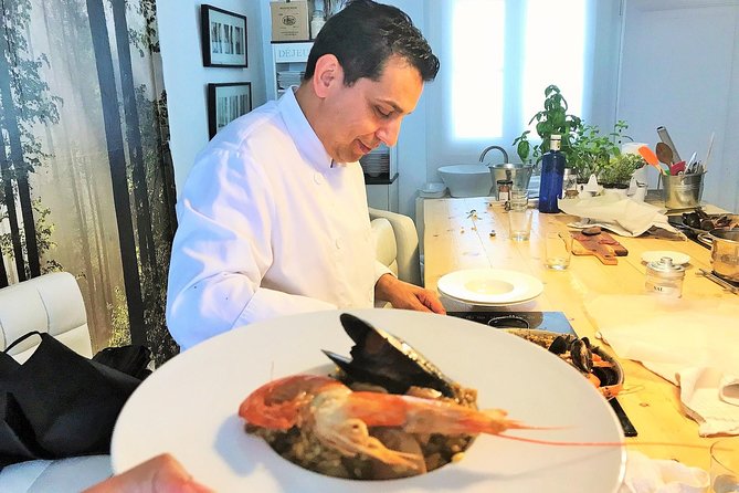 Private Paella class, Tapas, full menu and Sangria workshop - 10 tapas + wine + sangria: Spanish flavors told through food