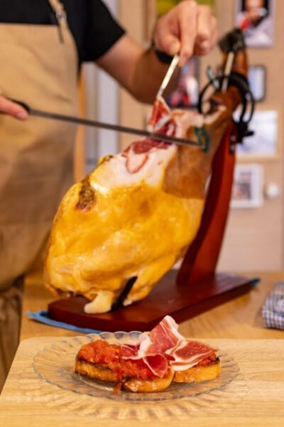 Private Paella & Tapas Cooking Class in a Local Chef's Home - Drinks and Spherifications: The Not-Just-for-Tourists Warm-Up