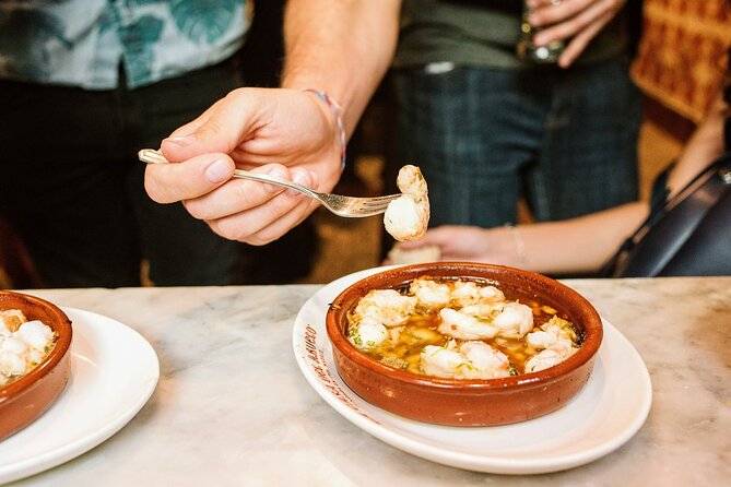Private Seville Tapas & History Tour - Stop 5 at Bar Bistec: garlic shrimp and the 1932 finish
