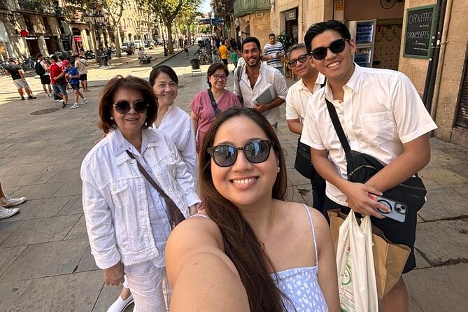 Private Tapas Walking Tour in Barcelona Modernist Area with Dinner included - Why a private tapas walk through Eixample feels like a smart Barcelona move