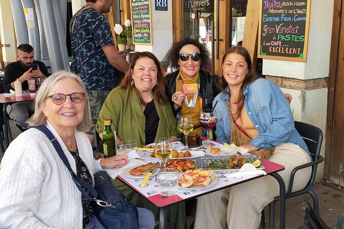 Private Tapas Walking Tour in Barcelona Modernist Area with Dinner included - Stop 1: Plaza de Catalunya area and the classic bodega-style start