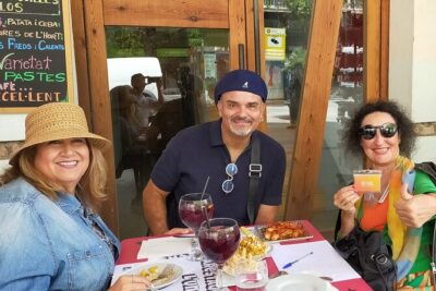 Private Tapas Walking Tour in Barcelona Modernist Area with Dinner included - Meeting at Av. Diagonal 423 at 7 PM: what to expect from the flow