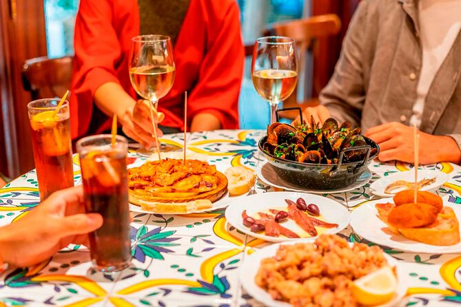 Private Tour: Tapas, Wine & Flamenco Show in Barcelona’s Old Town - Gothic Quarter walk: narrow lanes, arches, and a calmer pace