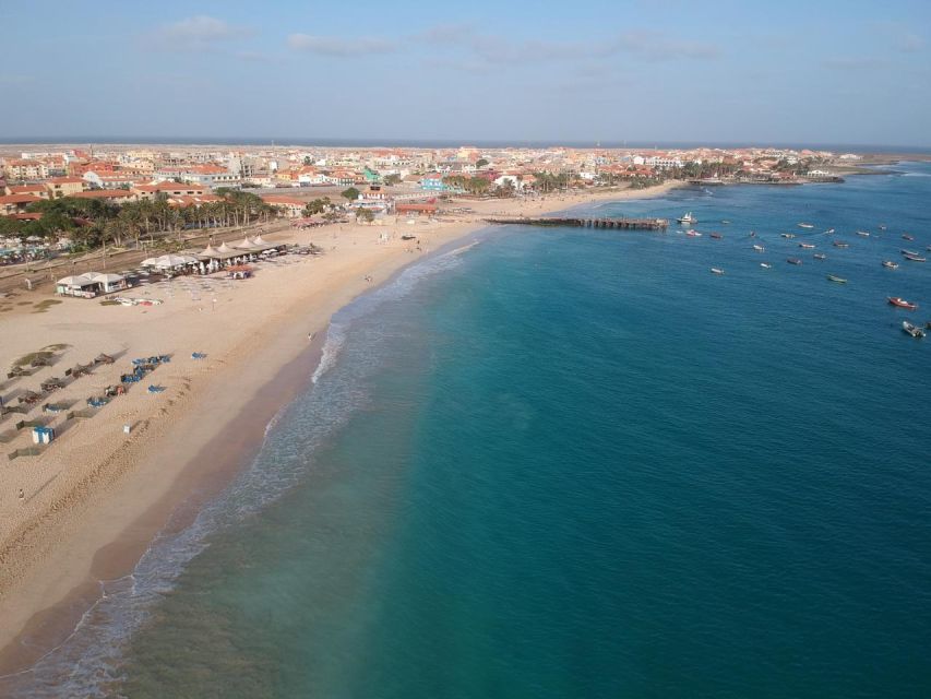 Sal island: Santa Maria city tour, street art and tapas - The Street Art Walk: How to See a Town Through Its Walls