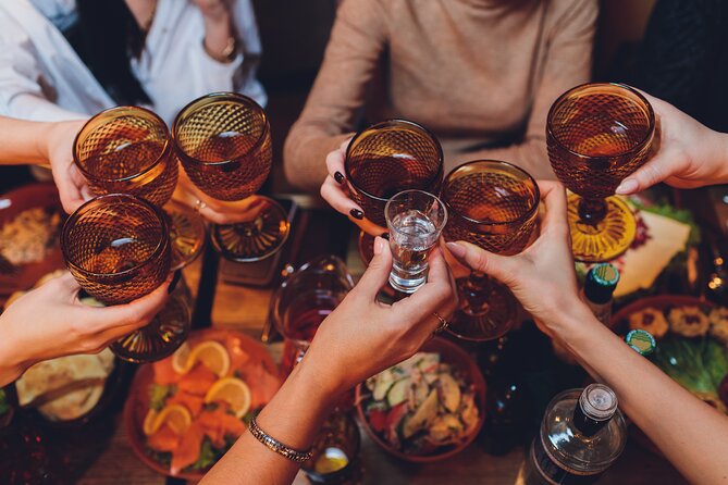 San Sebastian Food Tour: Pintxos, Drinks, and Tapas with a Local - Key highlights at a glance