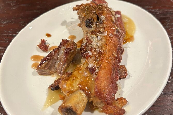 San Sebastian Food Tour: Pintxos, Drinks, and Tapas with a Local - Fermin Calbeton Kalea: classic and seasonal pintxos with Basque pairings