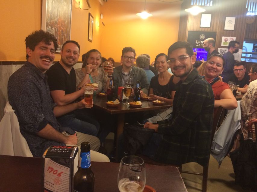 Santiago: Guided Foodie Tour with Drinks, Tapas & Live Music - Meeting in Praza de Cervantes and setting the right pace