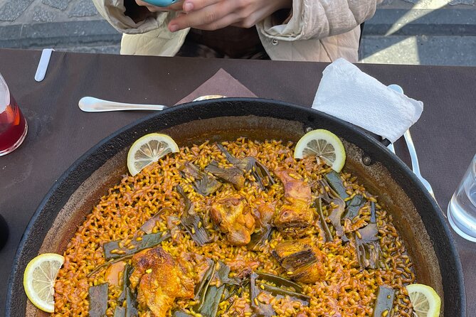 Savor Spain: Your Ultimate Tapas Tour Guide - A 7:30 pm Tapas Walk Through Ciutat Vella