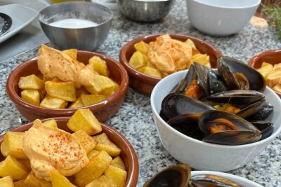 Seafood paella cooking class, tapas and visit to Ruzafa market. - The walk to the kitchen: short distance, big payoff